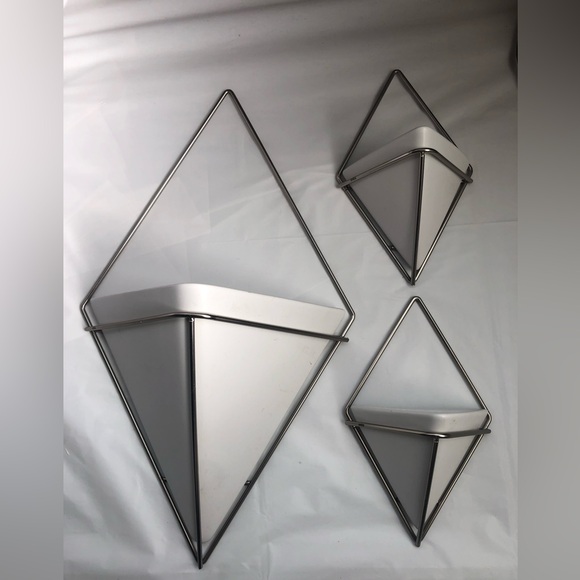 Umbra Trigg Wall Planters - Picture 1 of 5